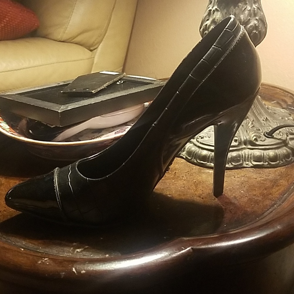 Black Vera Wang heels